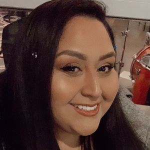 Meet your Posher, Monique